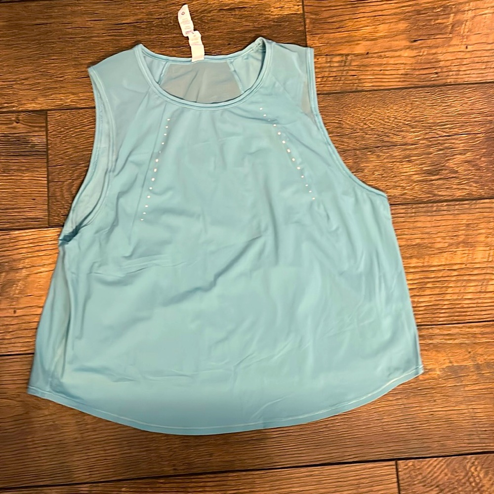 Lululemon tank top size 8